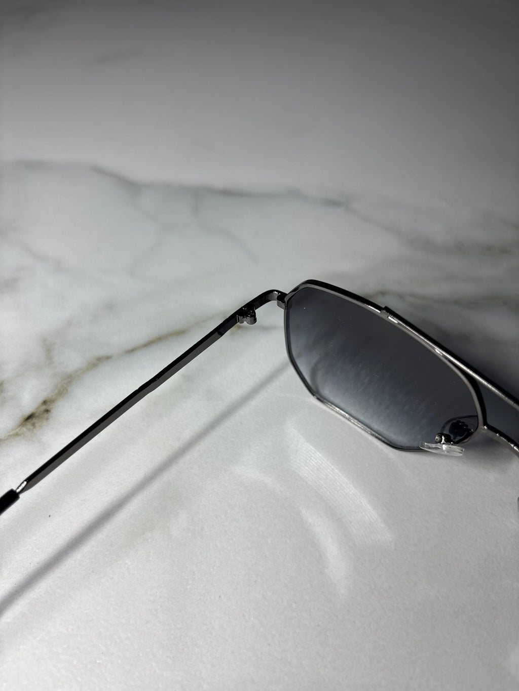 Phoenix Moon – okulary inspirowane światłem Phoenix|Billion Moons