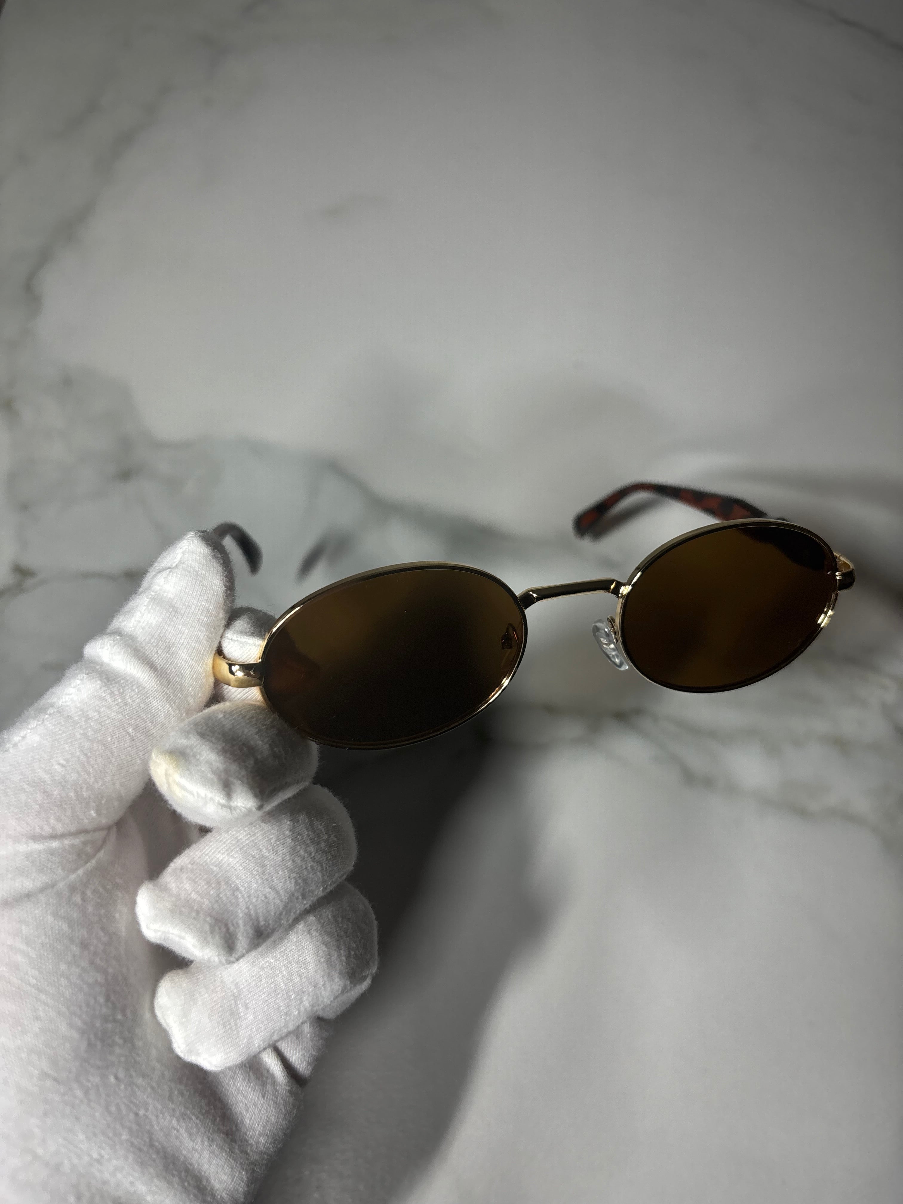 Prague Moon – okulary fashion inspirowane klimatem Pragi. Billion Moons