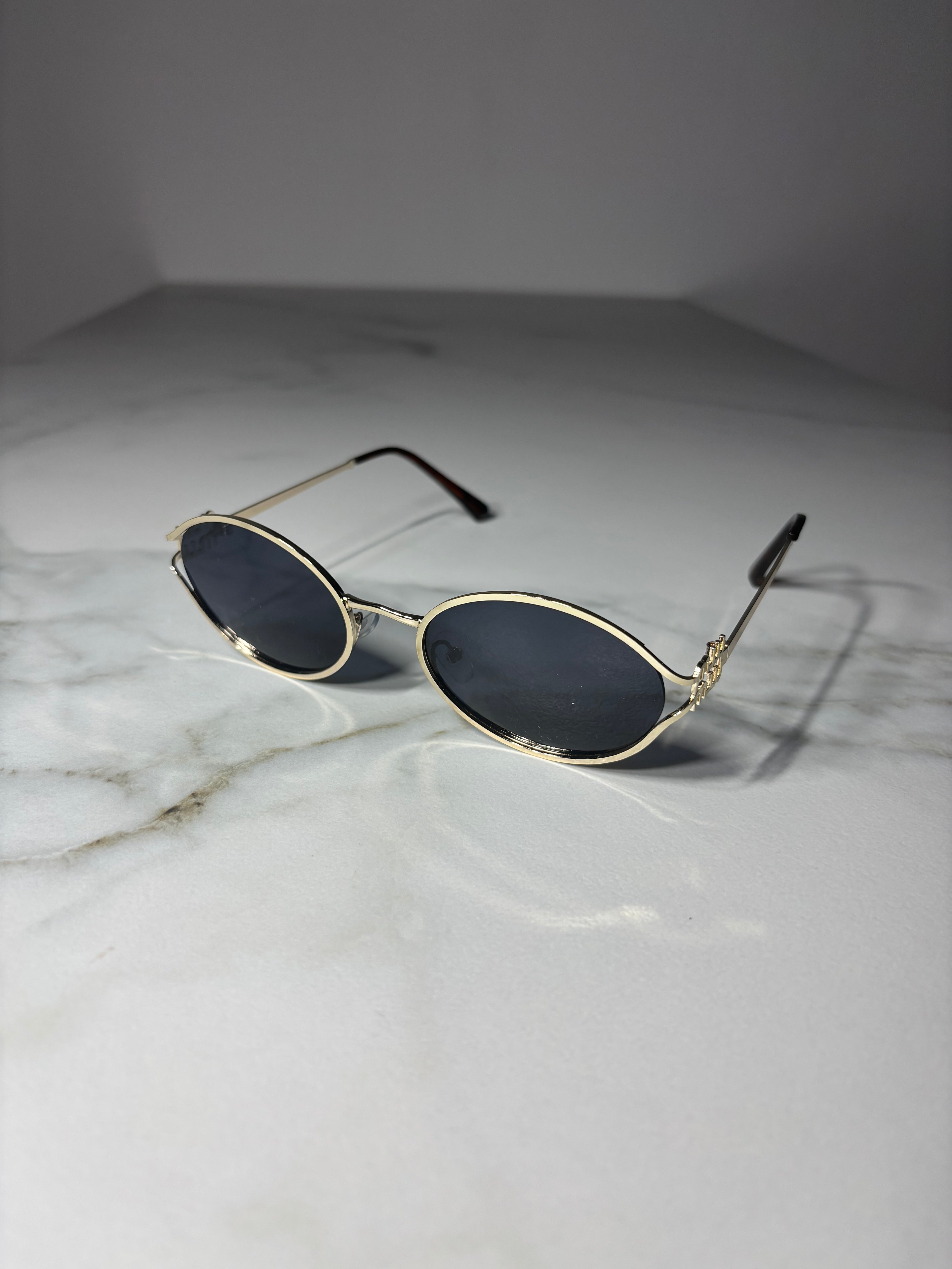 Trypolis Moon – okulary fashion inspirowane architekturą Trypolisu. Billion Moons