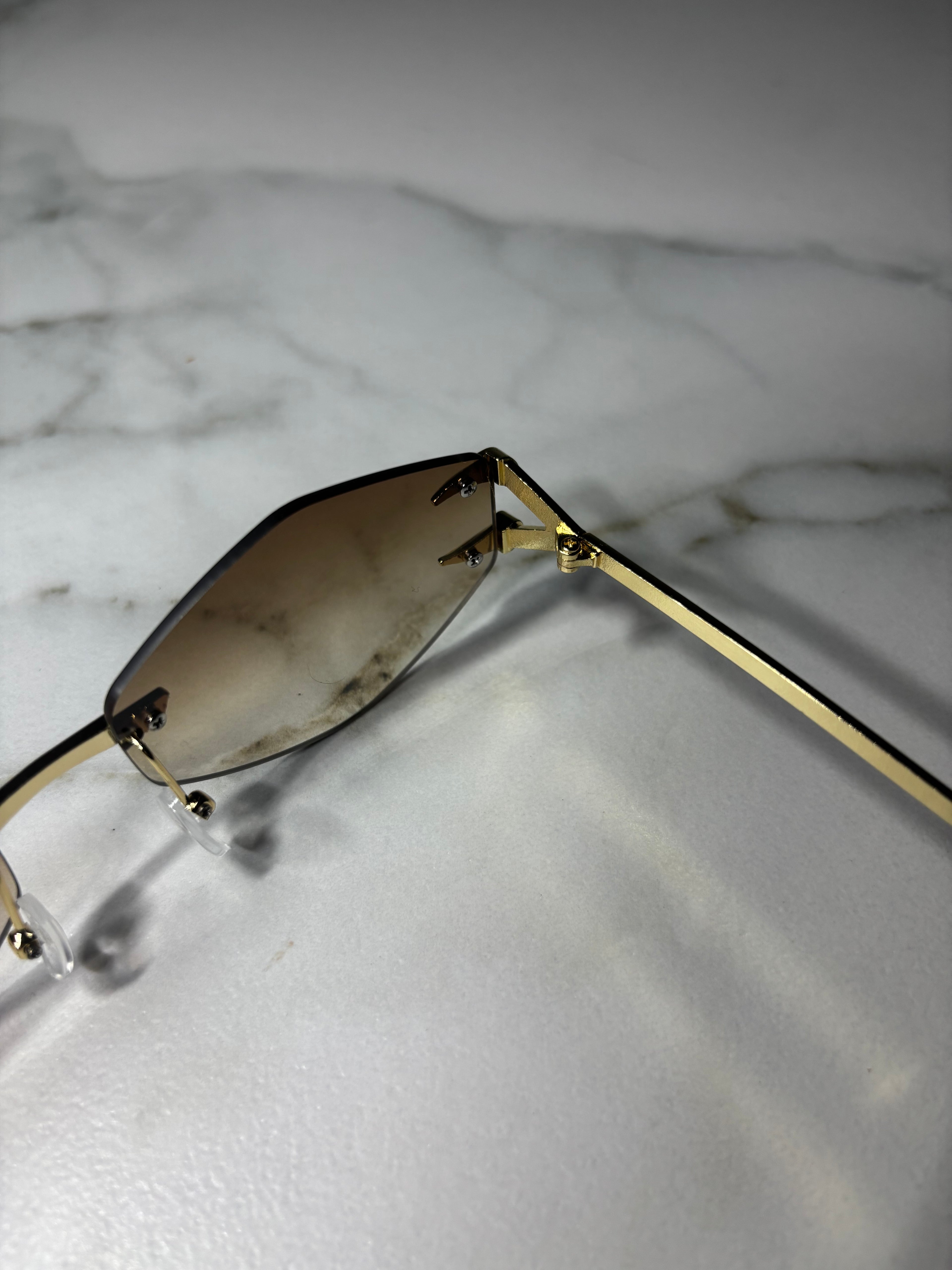 Dubai Moon – okulary fashion inspirowane nowoczesnością Dubaju. Billion Moons