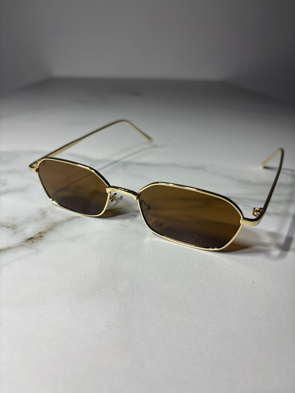 Palermo Moon – okulary fashion inspirowane klimatem Palermo. Billion Moons