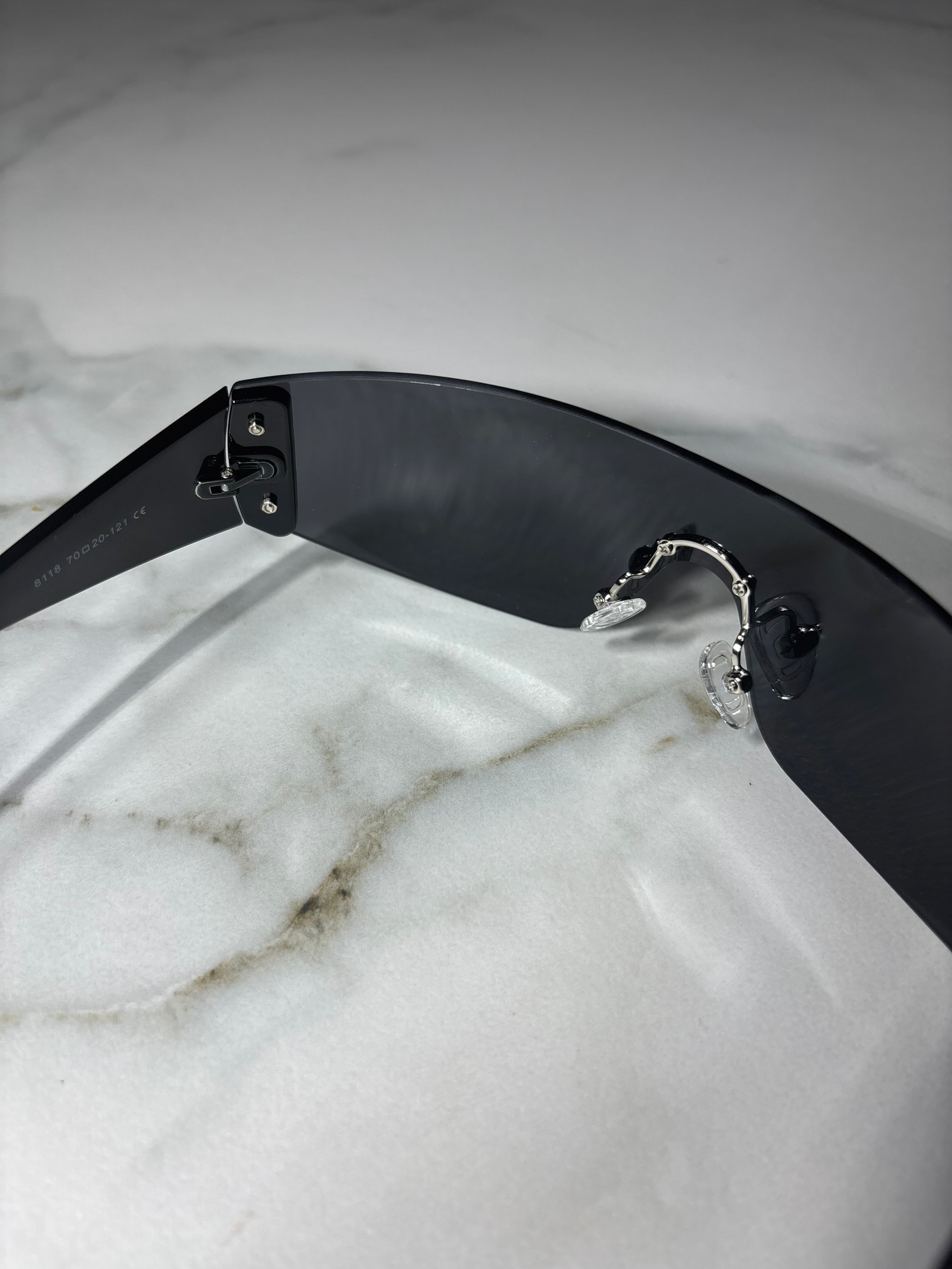 Toronto Moon – okulary fashion inspirowane nowoczesnym stylem Toronto. Billion Moons