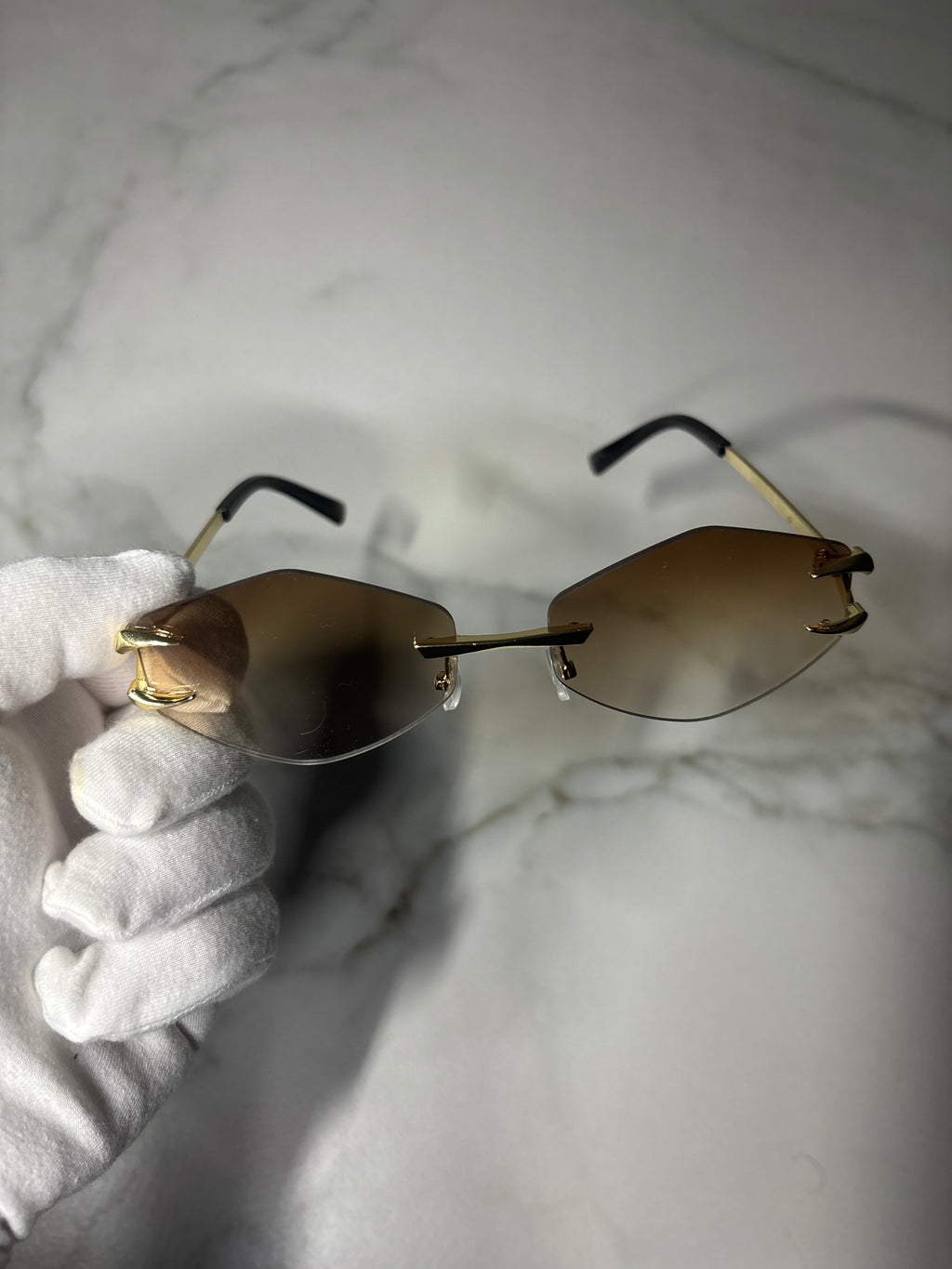 Dubai Moon – okulary fashion inspirowane nowoczesnością Dubaju. Billion Moons