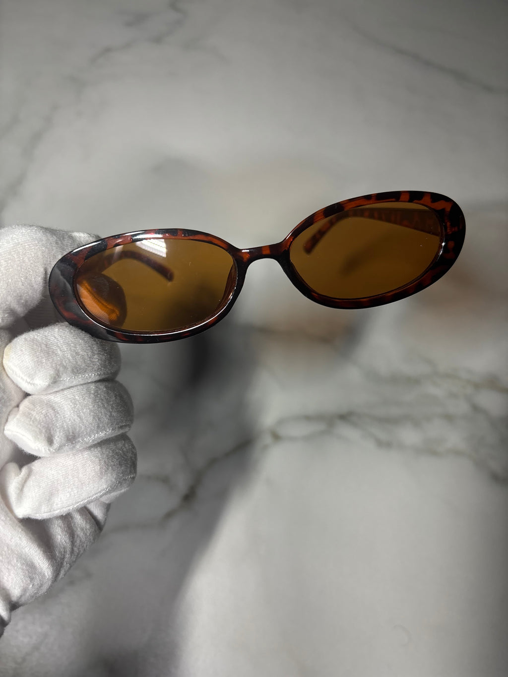 Stockholm Moon – okulary fashion inspirowane minimalizmem Sztokholmu. Billion Moons